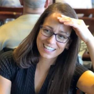 Meet your Posher, Raquella